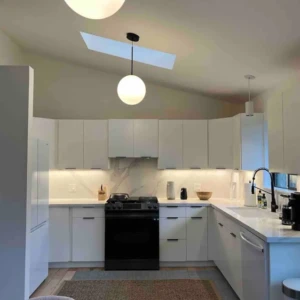 Coastal Properties Marin - A Willow's Retreat - Kitchen